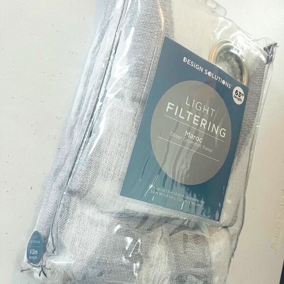 (1) Design Solutions Light Filtering Sheer Grommet Panel - Picture 4 of 7